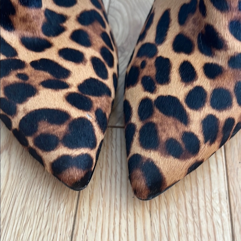 Vince Camuto Nandy Cow Hair Leopard Print Ankle Boots, Sz 9.5, excellent used - Picture 11 of 12